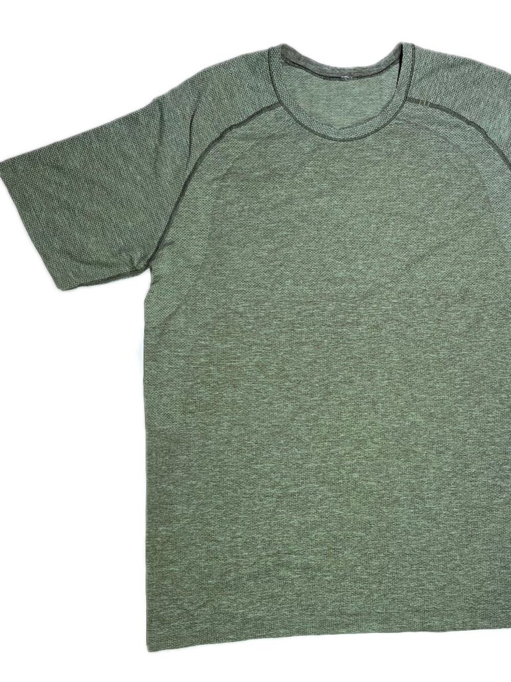 Lululemon Men's XL Metal Tech Short Sleeve Tee Green